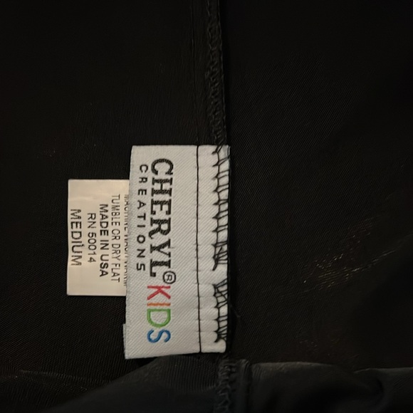 cheryl kids faux leather skort black size medium - Picture 3 of 4